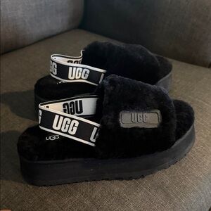 UGG Black Fluffy Slides with Logo Straps